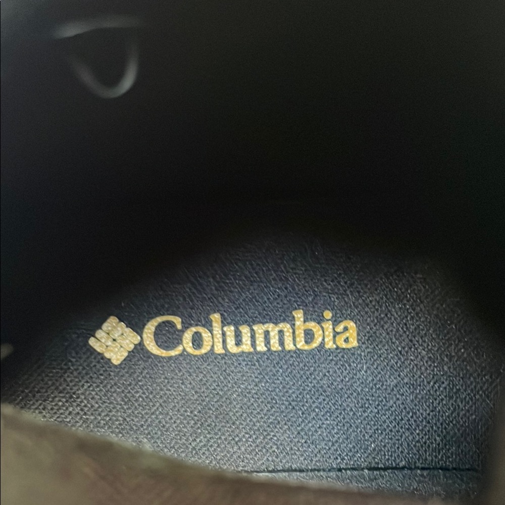 Columbia 8 Brown and Black Outdoor Boots with Ankle Support - Picture 9 of 11